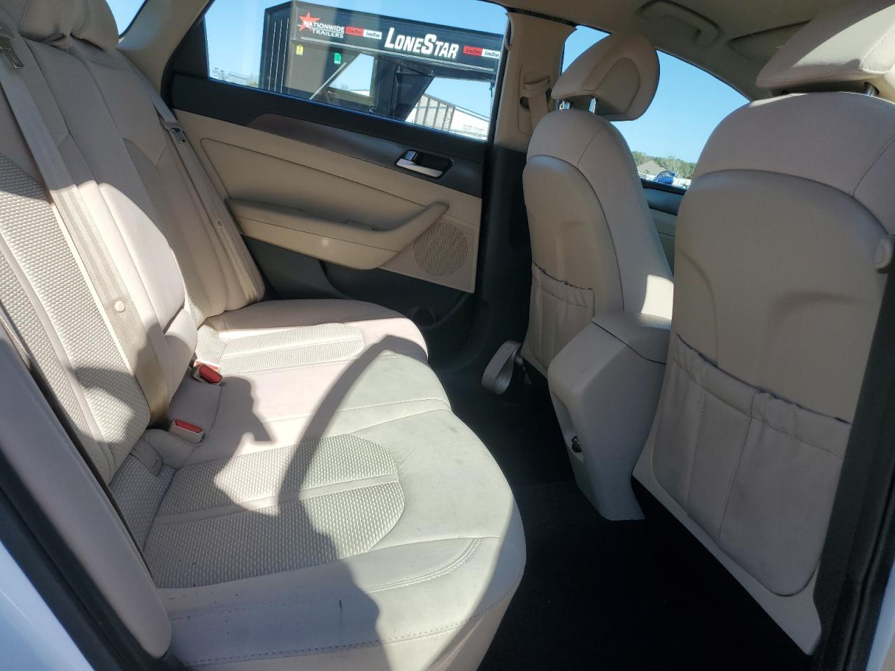 2017 Hyundai Sonata - Image 10