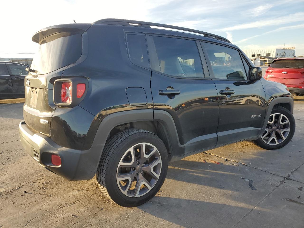 VIN ZACCJABT1FPC01125 2015 JEEP RENEGADE no.3