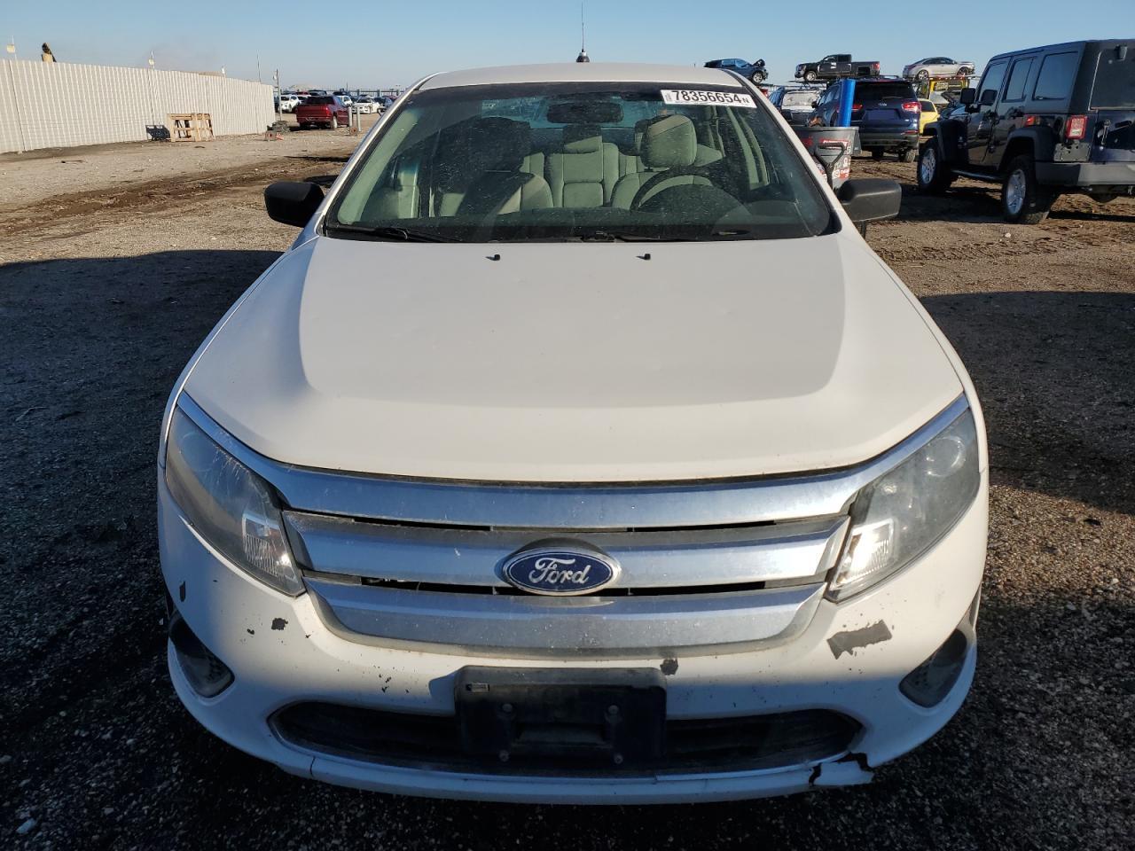 2010 Ford Fusion - Image 5