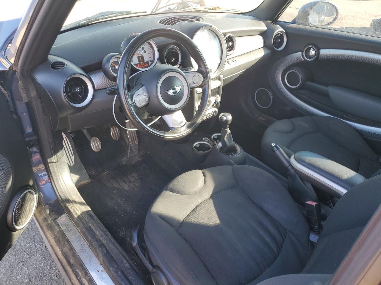 2009 MINI Cooper - Image 8