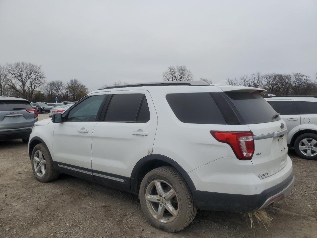 VIN 1FM5K8DH6GGB99003 2016 FORD EXPLORER no.2