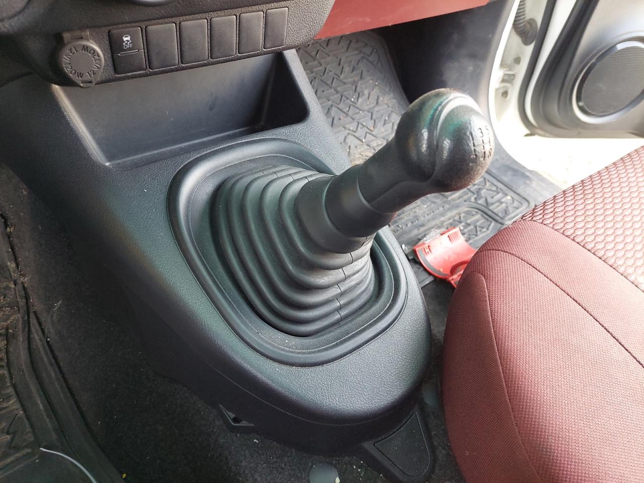 MR0CX9CD5N4037736 - 2022 TOYOTA HILUX - #80353534