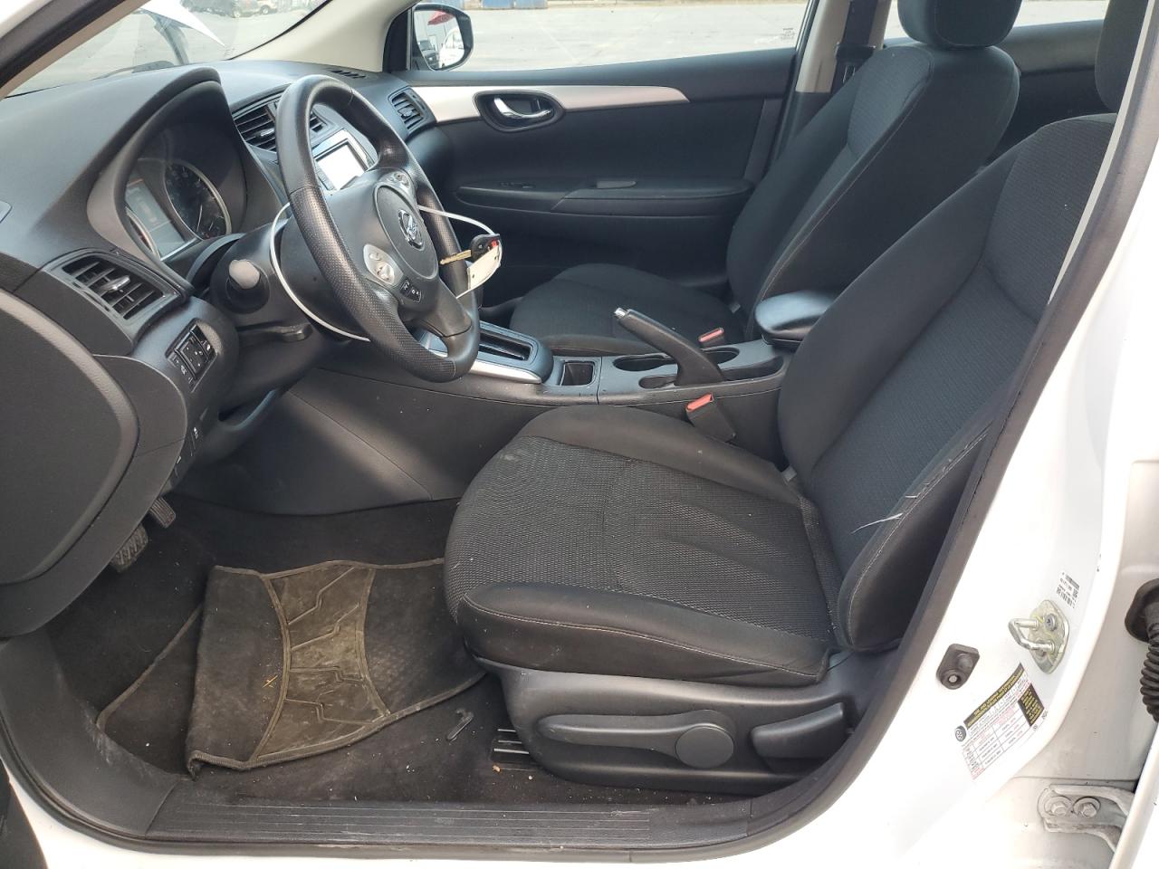 2019 Nissan Sentra - Image 7