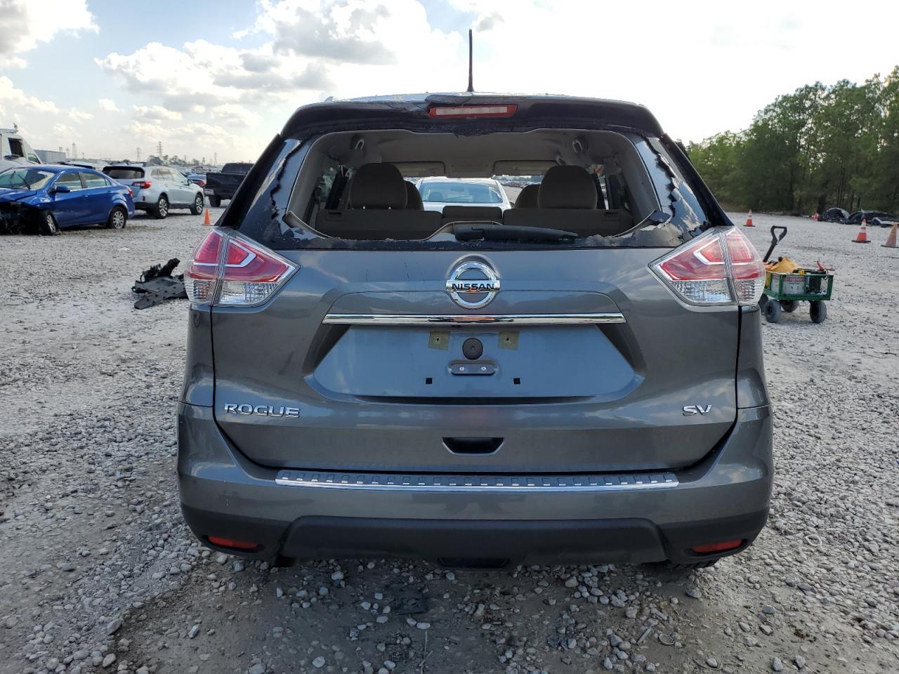 2015 Nissan Rogue S VIN: KNMAT2MT3FP500357 Lot: 80056784