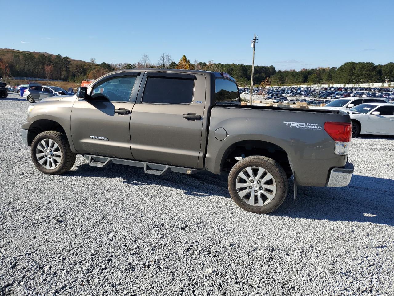 2011 Toyota Tundra - Image 2
