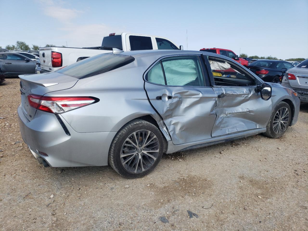 2020 Toyota Camry - Image 3