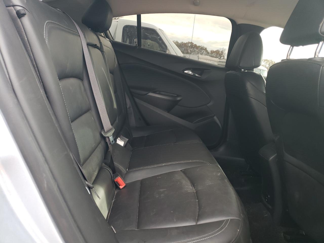 2017 Chevrolet Cruze - Image 10