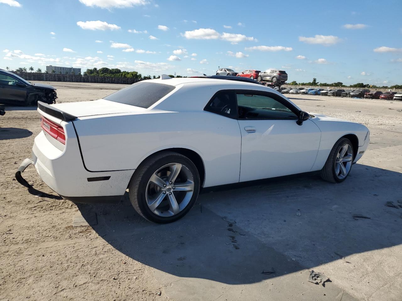 2011 Dodge Challenger - Image 3