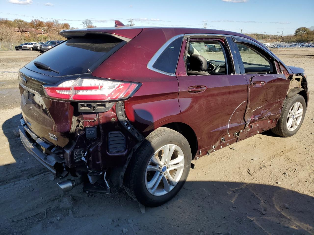 2019 Ford Edge - Image 3