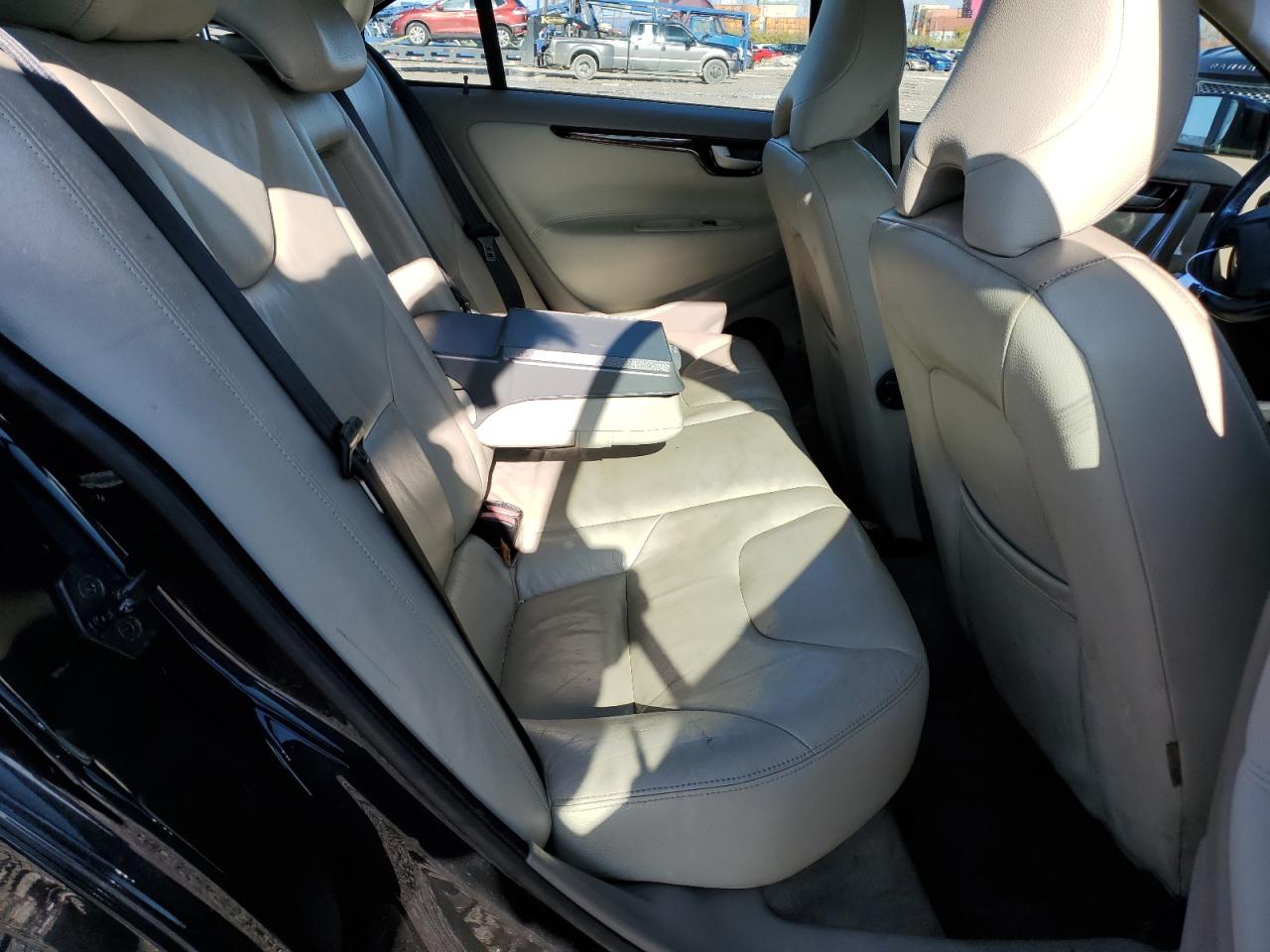 2006 Volvo S60 - Image 10
