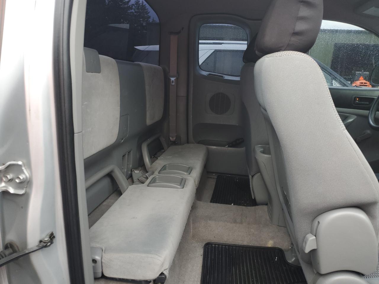 2006 Toyota Tacoma - Image 10