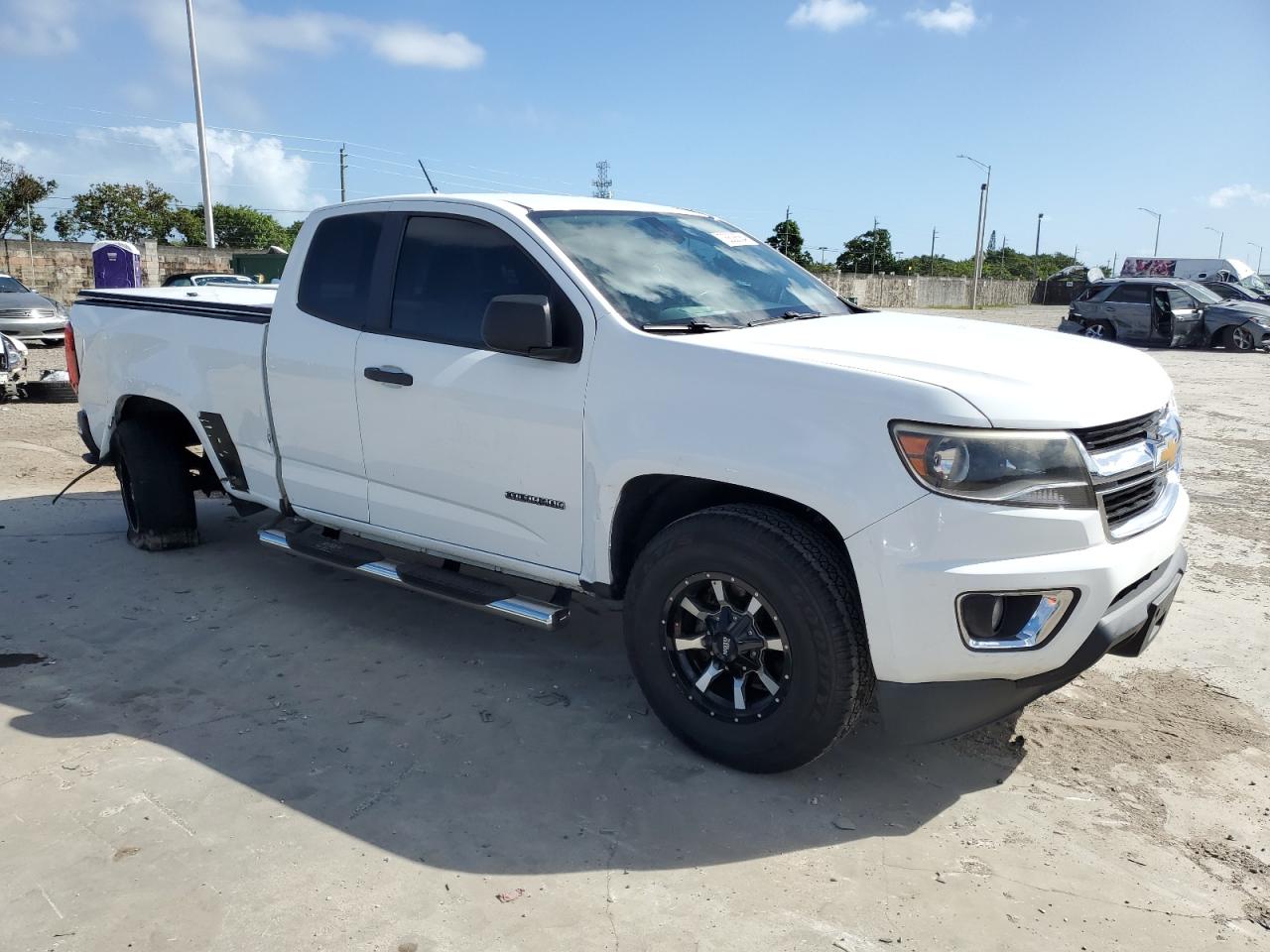 VIN 1GCHSBEA0G1188937 2016 CHEVROLET COLORADO no.4