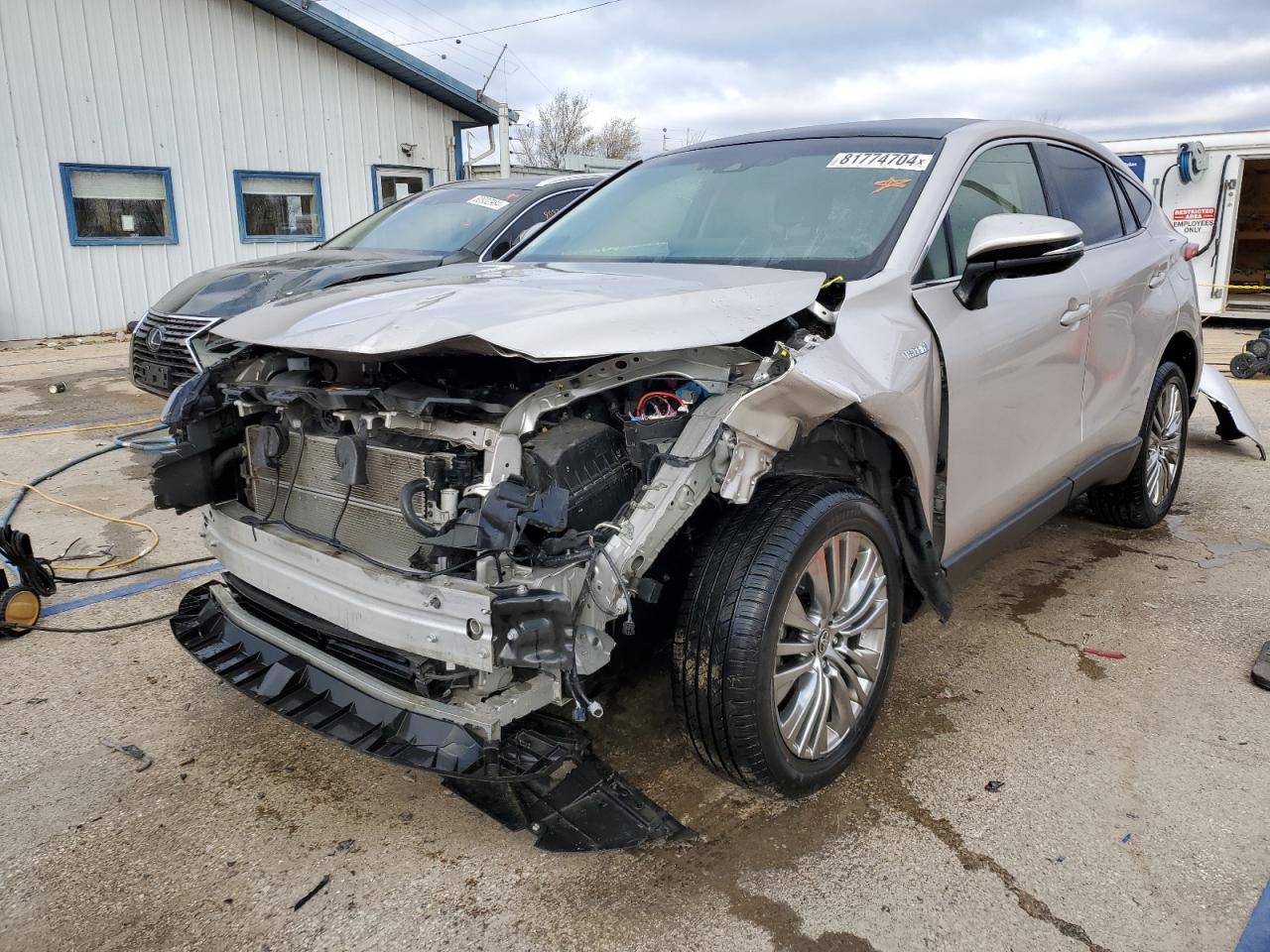 2021 Toyota Venza - Image 1