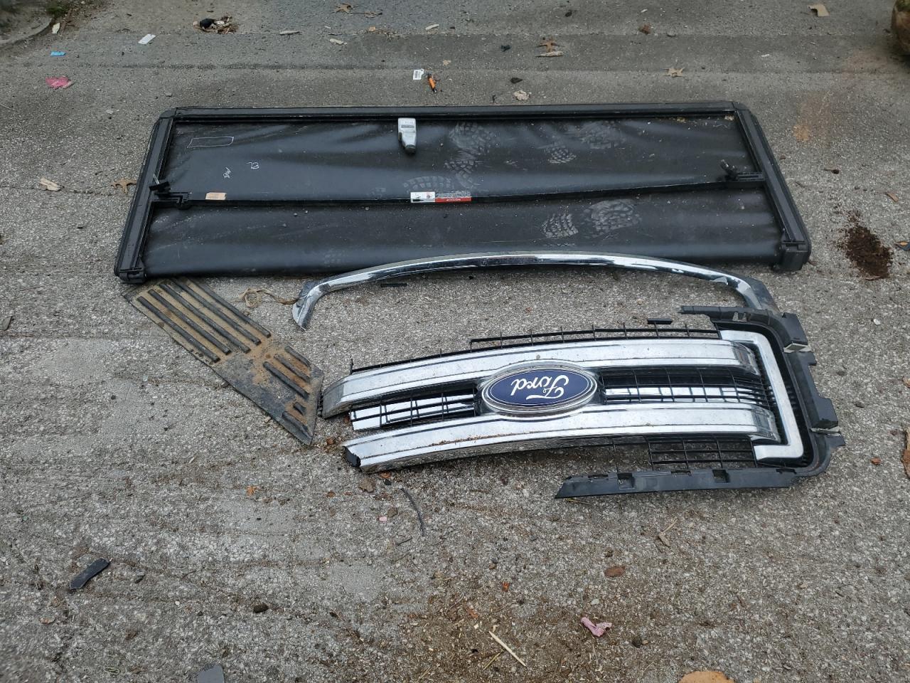 2014 Ford F-150 - Image 13