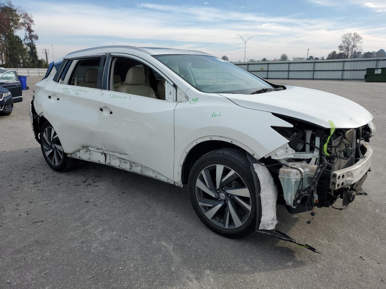 2015 Nissan Murano - Image 4