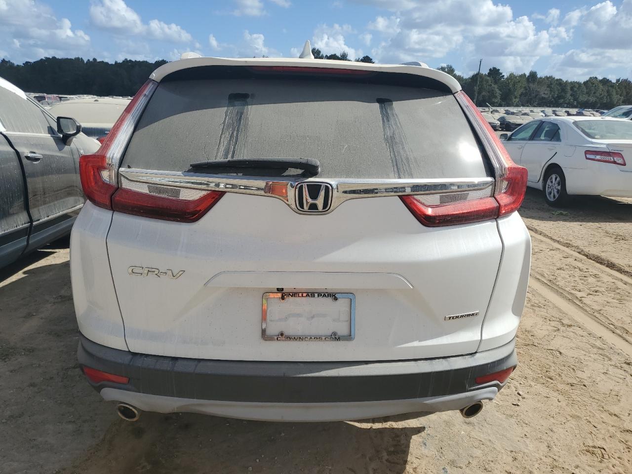 7FARW1H98KE015689 2019 Honda Cr-V Touring