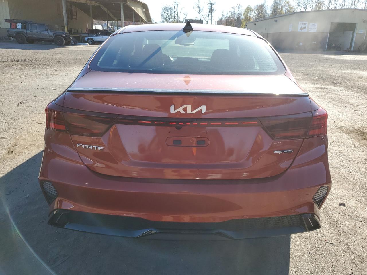 2023 Kia Forte - Image 6