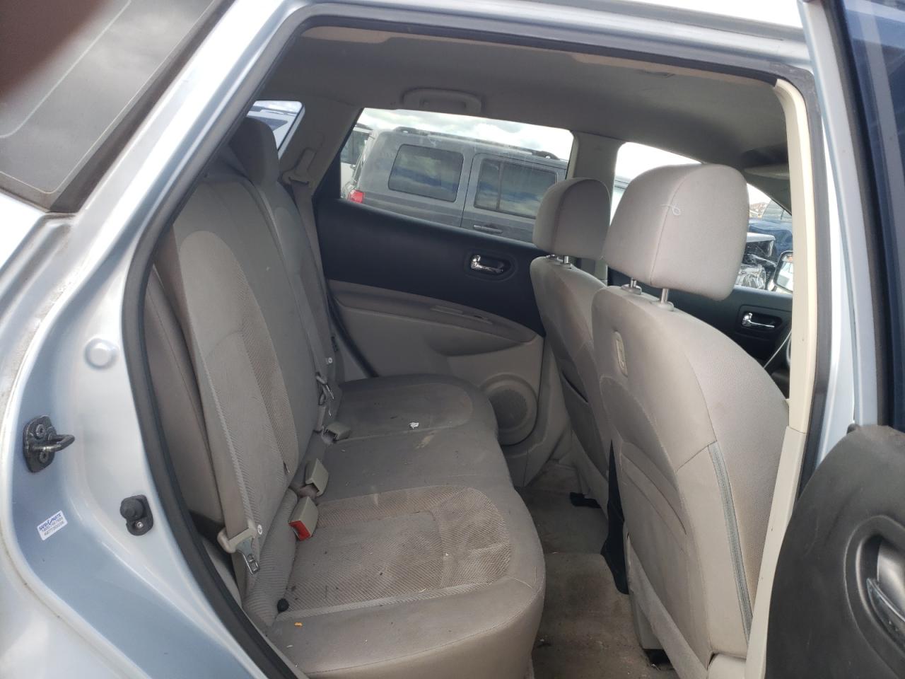 2014 Nissan Rogue - Image 11