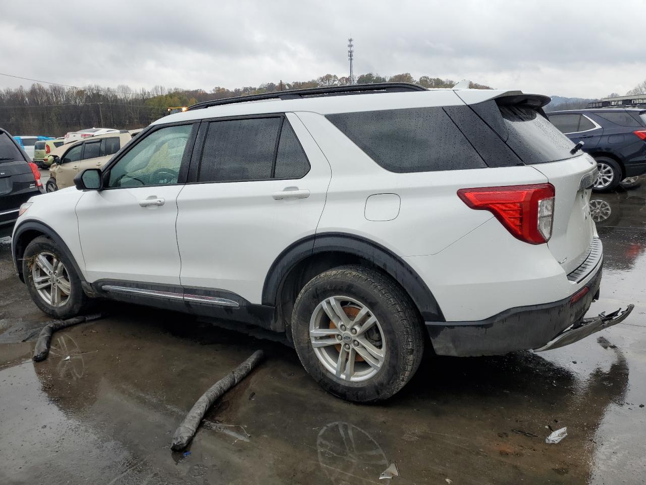 2020 Ford Explorer - Image 2