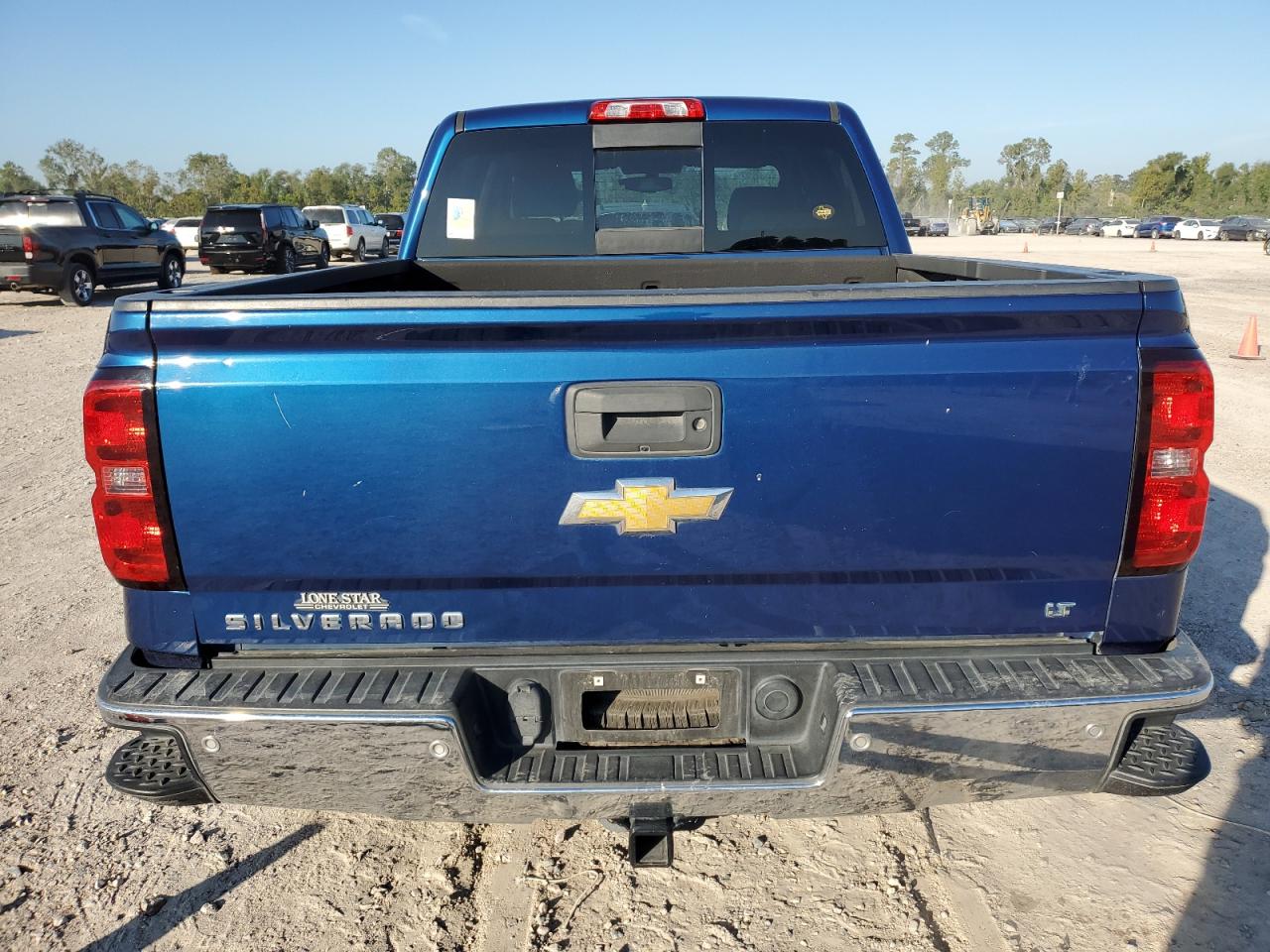 2015 Chevrolet Silverado - Image 6