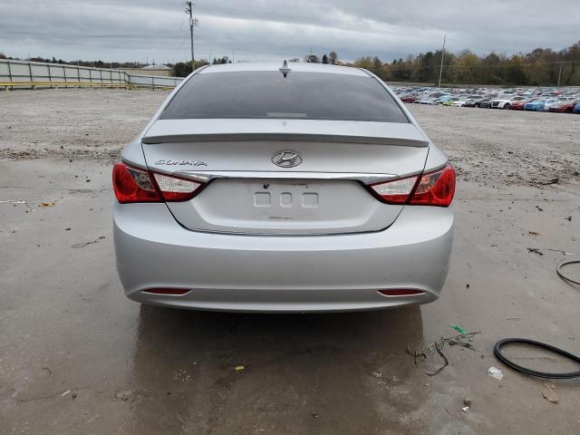  HYUNDAI SONATA 2013 Серебристый