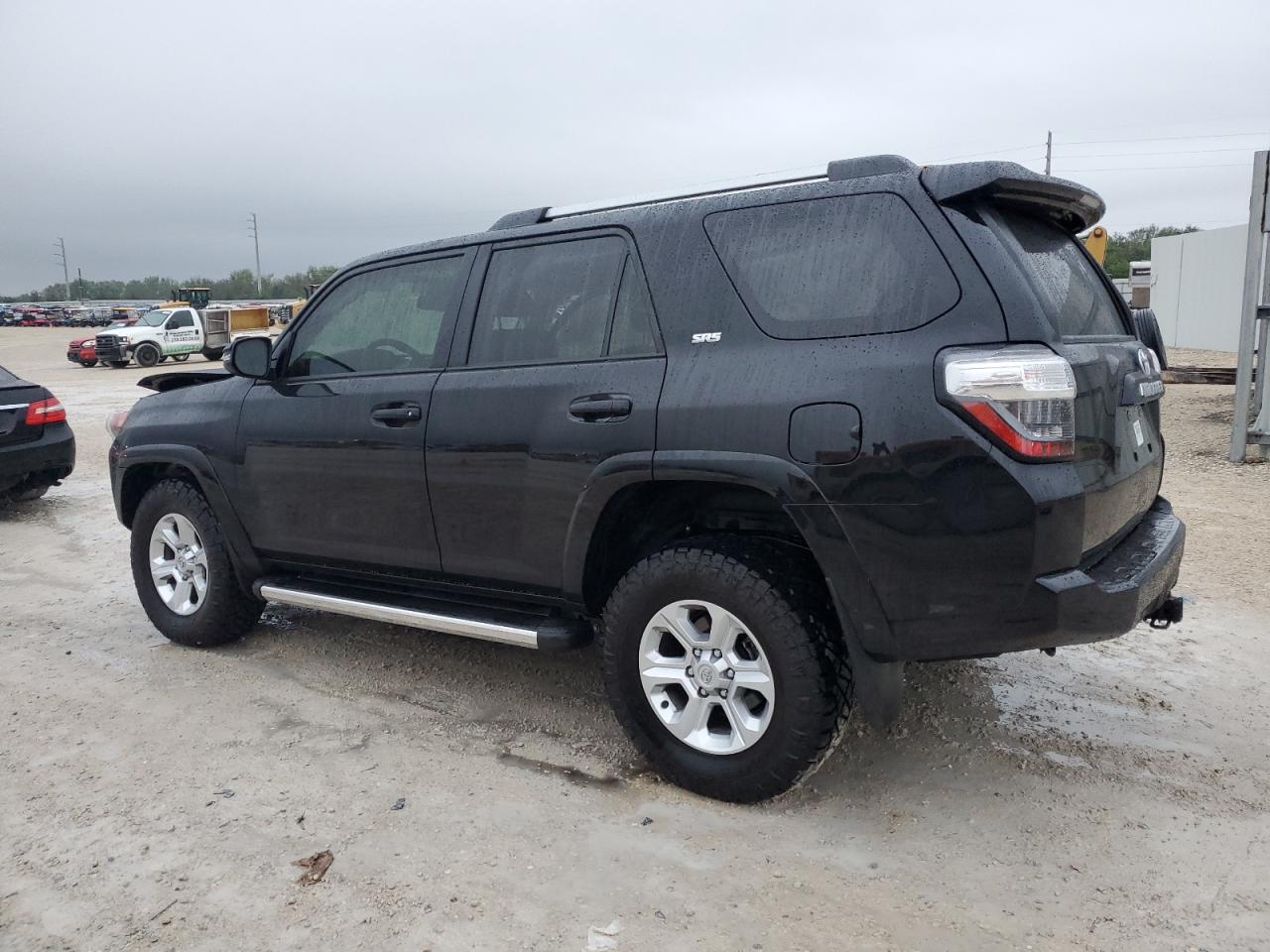 2024 Toyota 4Runner - Image 2