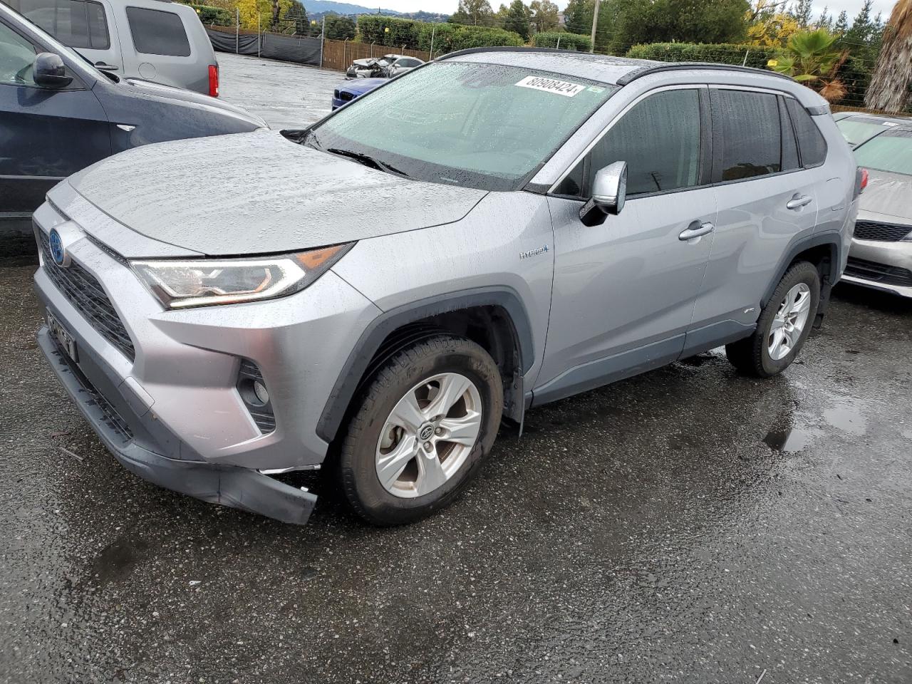 2020 Toyota RAV 4 - Image 1