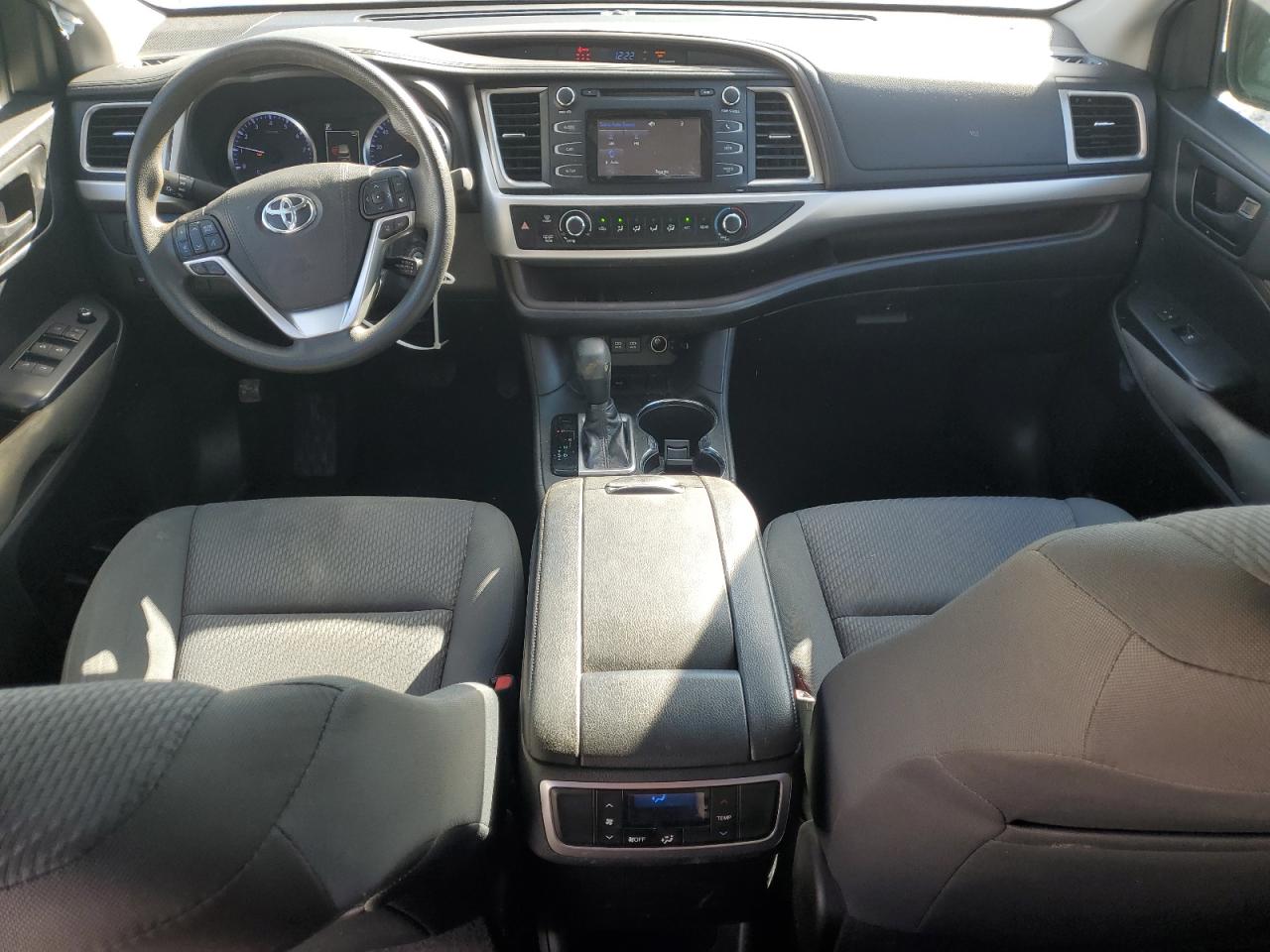 2019 Toyota Highlander - Image 8