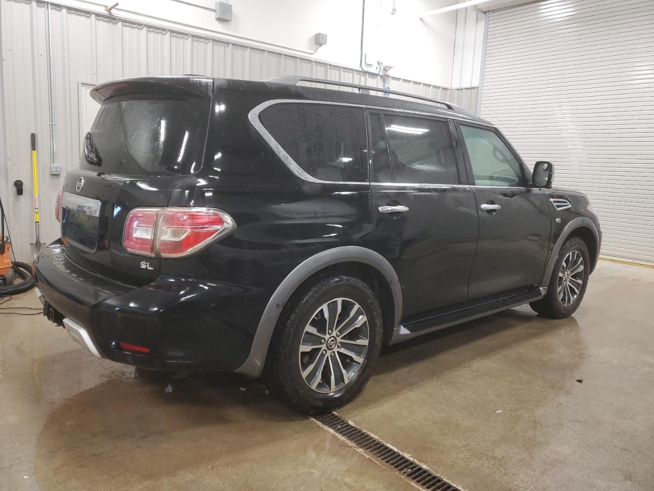 VIN JN8AY2NC0JX501902 2018 NISSAN ARMADA no.3