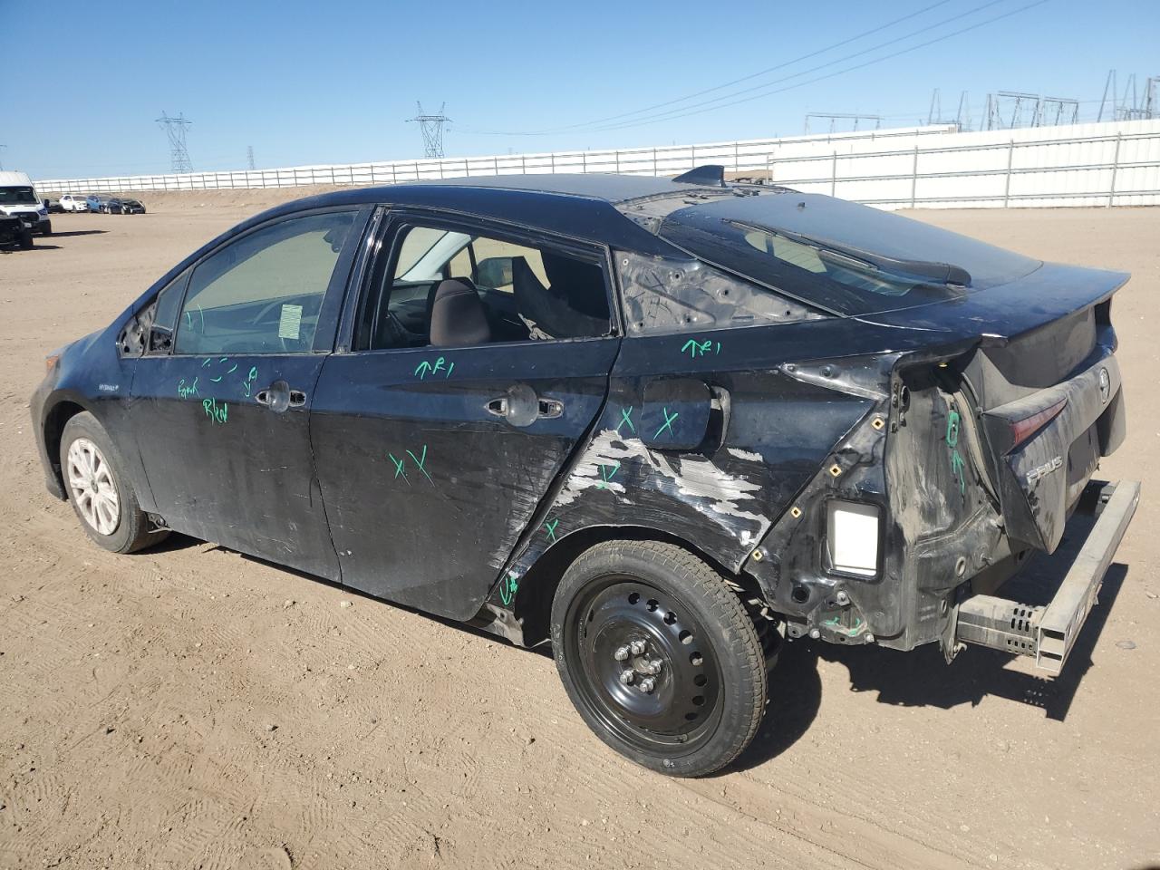 2019 Toyota Prius - Image 2