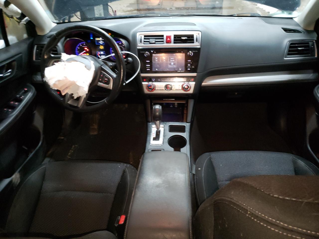 2015 Subaru Outback - Image 8