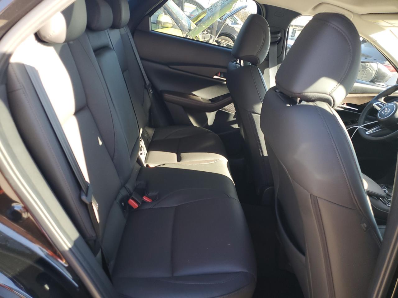 2021 Mazda CX-30 - Image 11