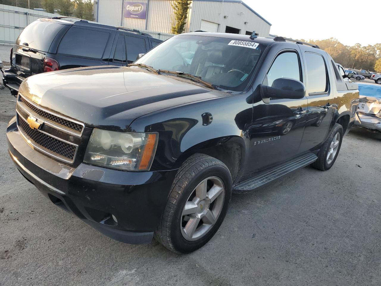 2007 Chevrolet Avalanche - Image 1