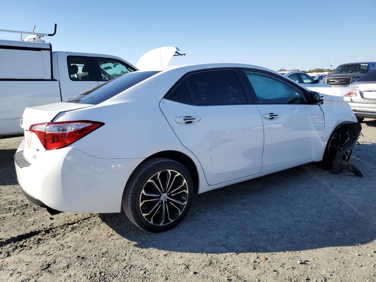 2016 Toyota Corolla - Image 3