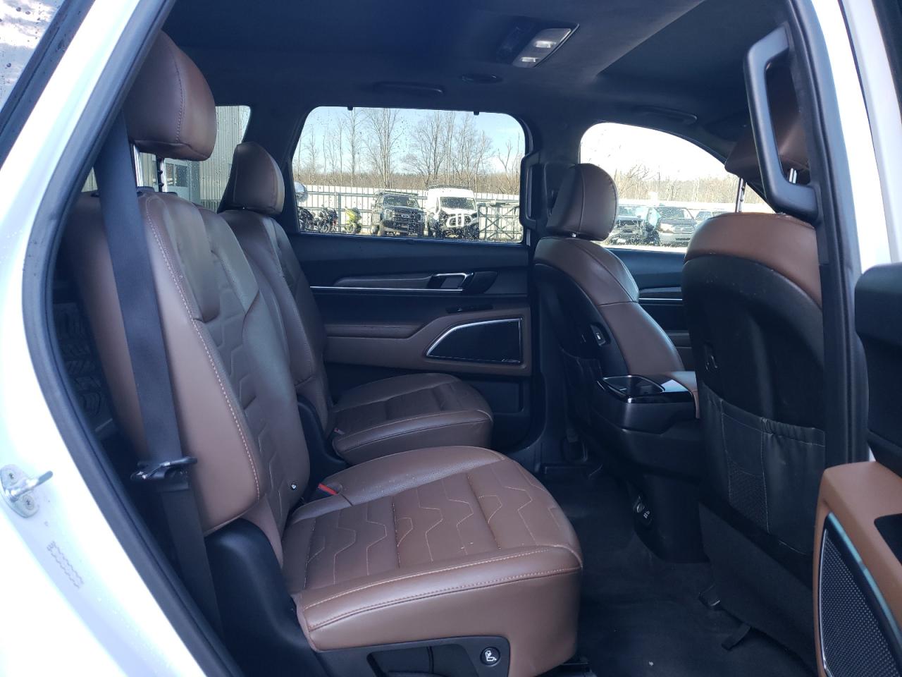 2020 Kia Telluride - Image 11