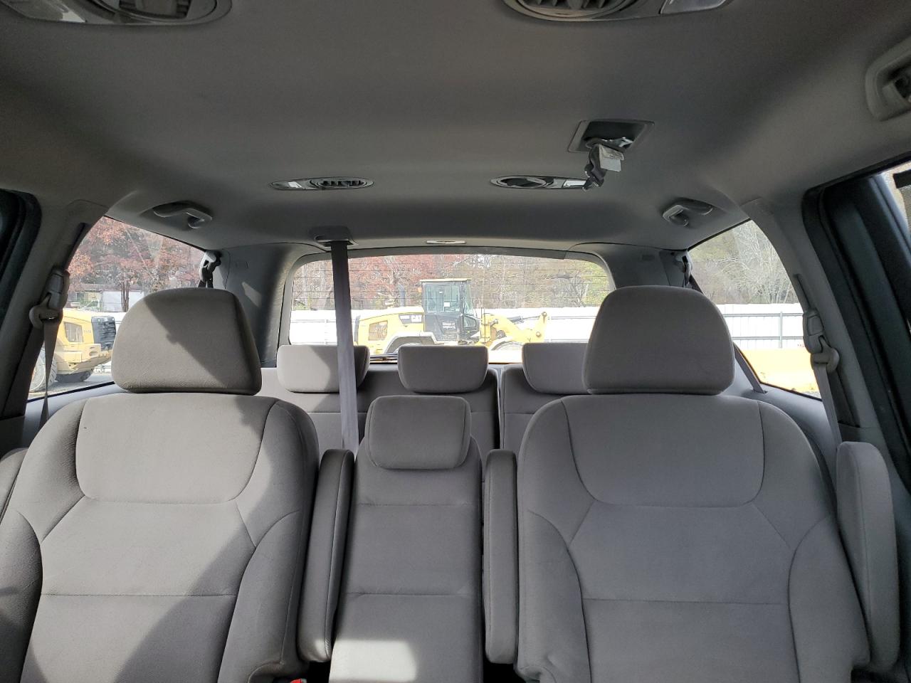 2008 Honda Odyssey - Image 10