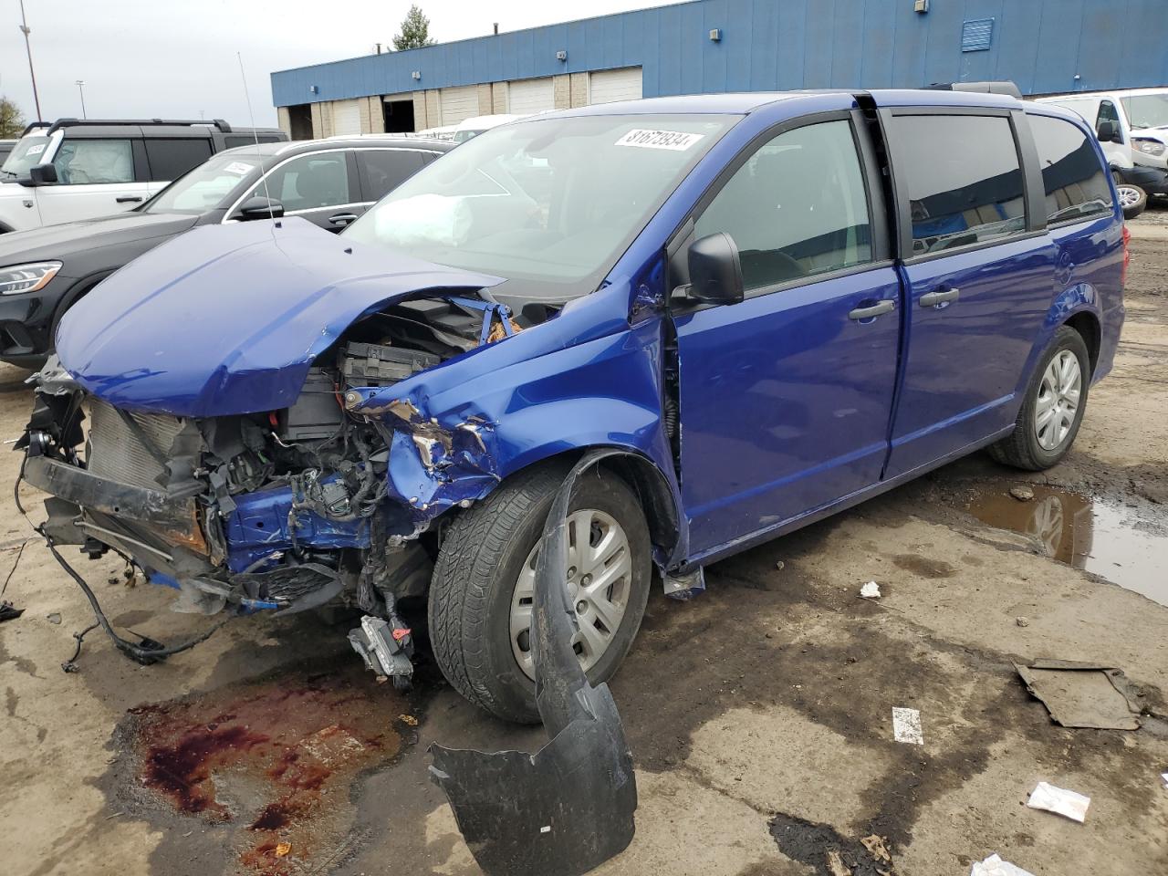 2019 Dodge Caravan - Image 1