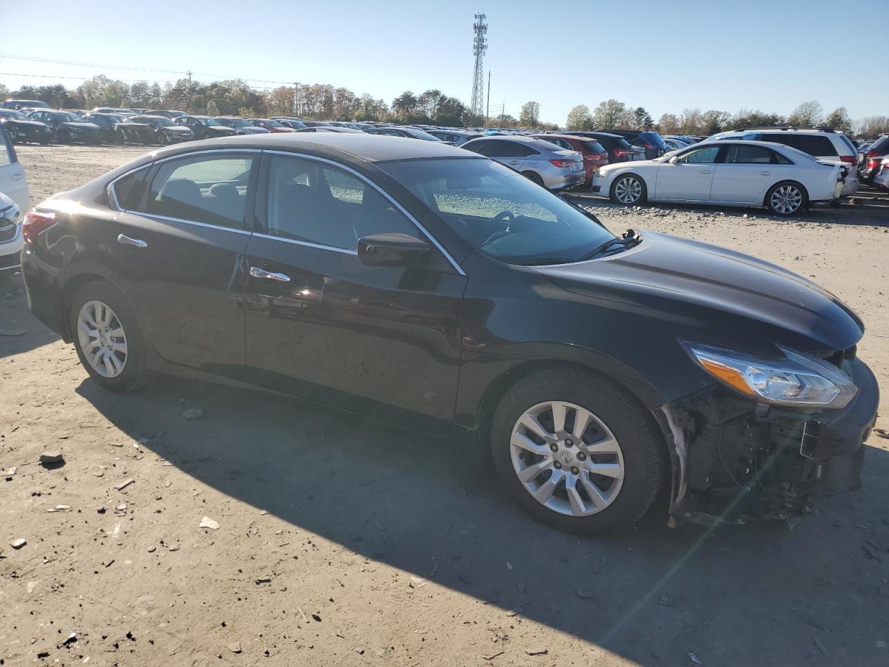 2018 Nissan Altima - Image 4