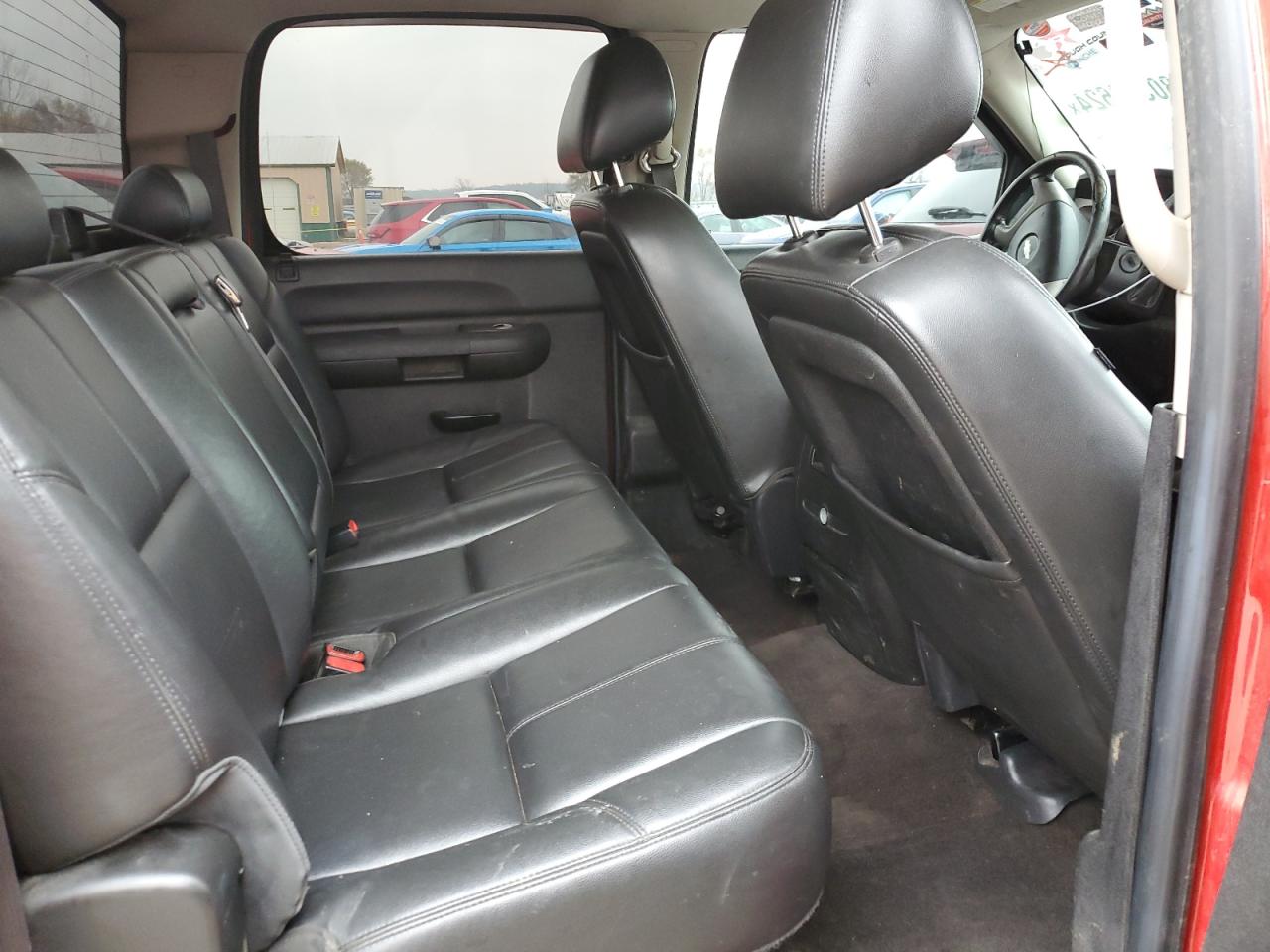 2013 Chevrolet Silverado - Image 10