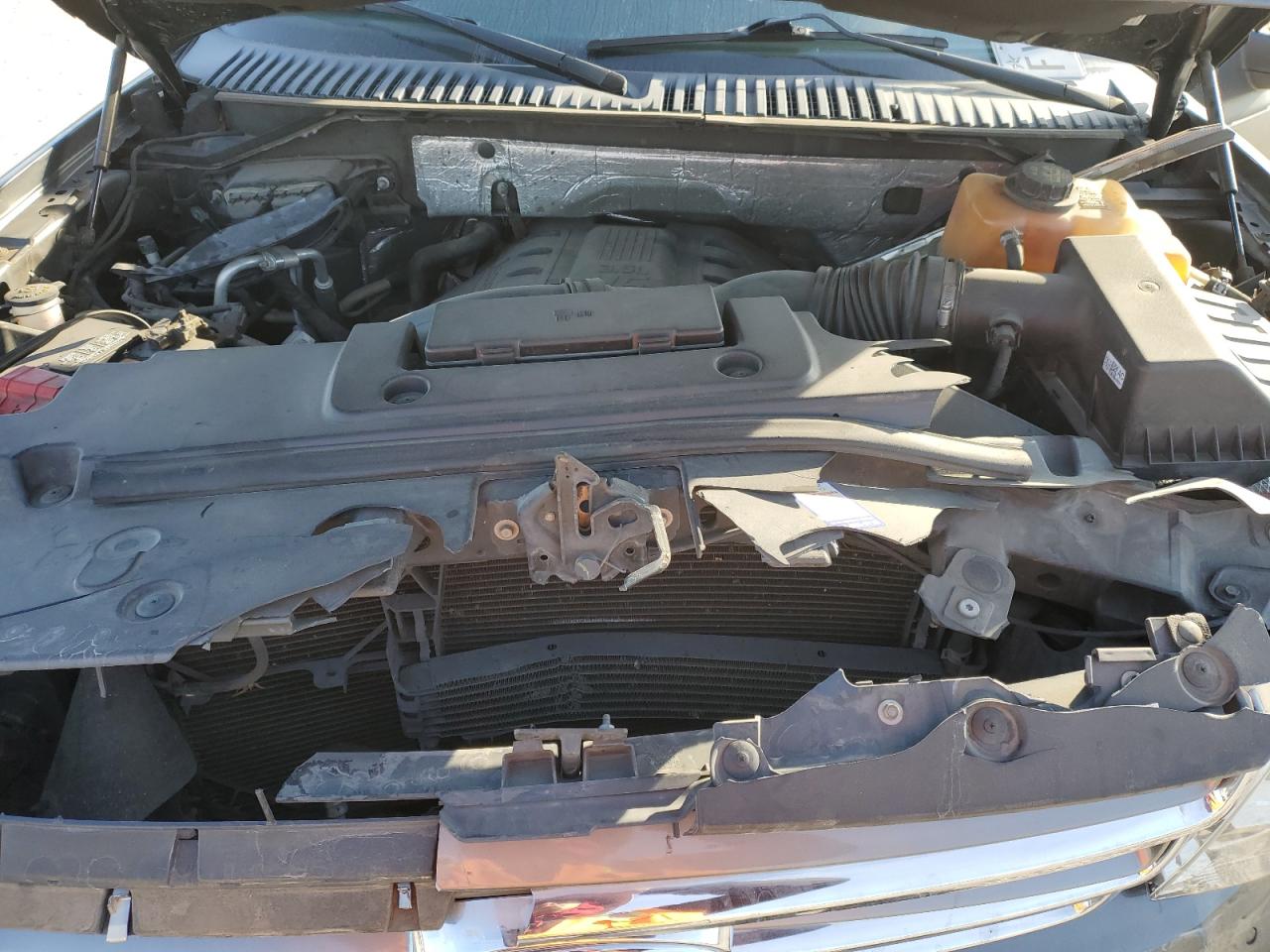 2015 Ford Expedition - Image 13