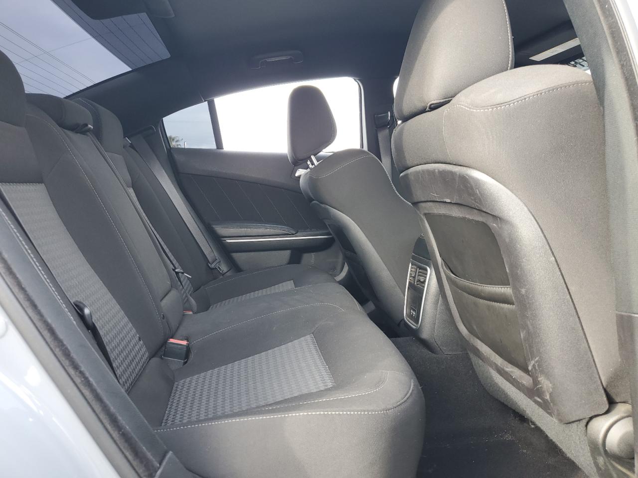 2021 Dodge Charger - Image 10