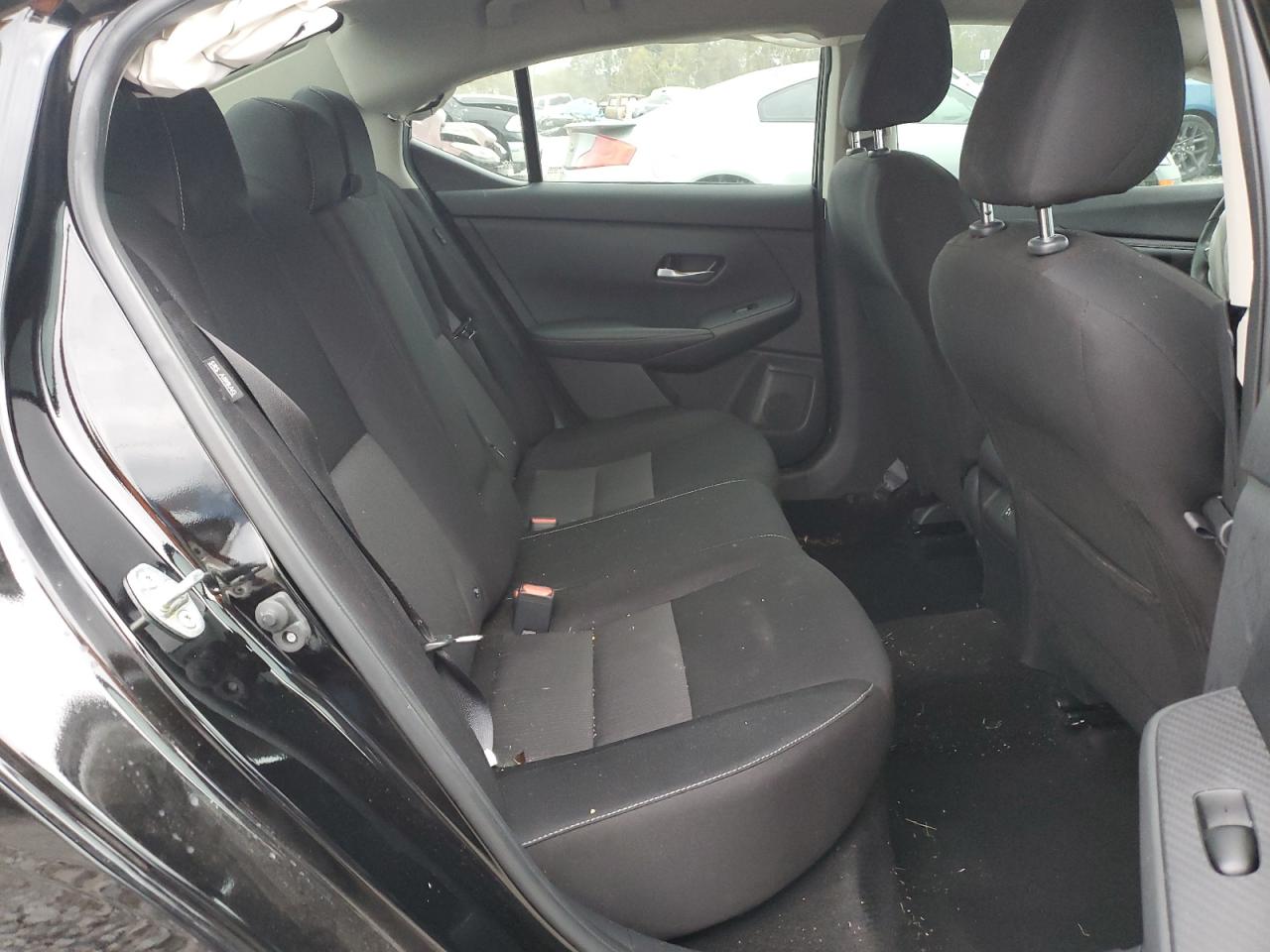 2021 Nissan Sentra - Image 11