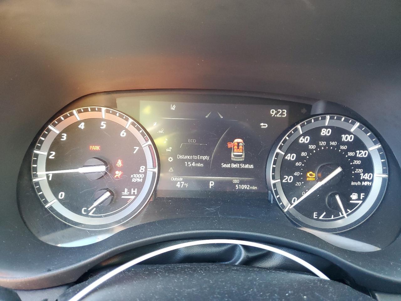2021 Toyota Highlander - Image 9