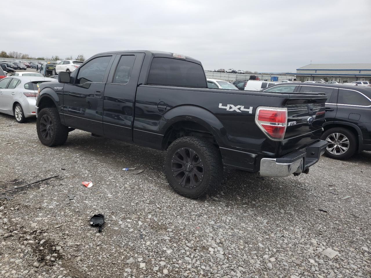 2010 Ford F-150 - Image 2