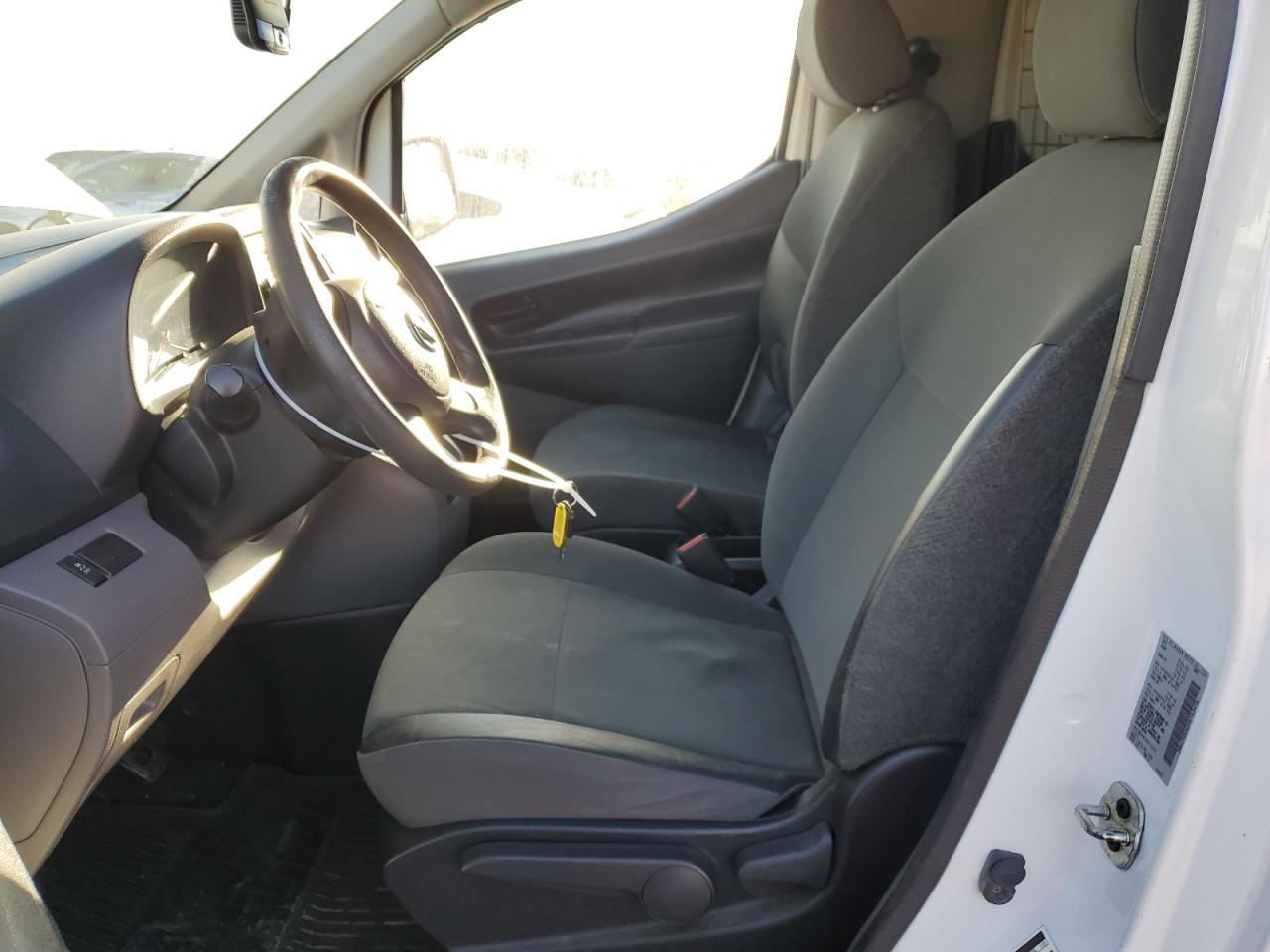 2017 Nissan NV - Image 7