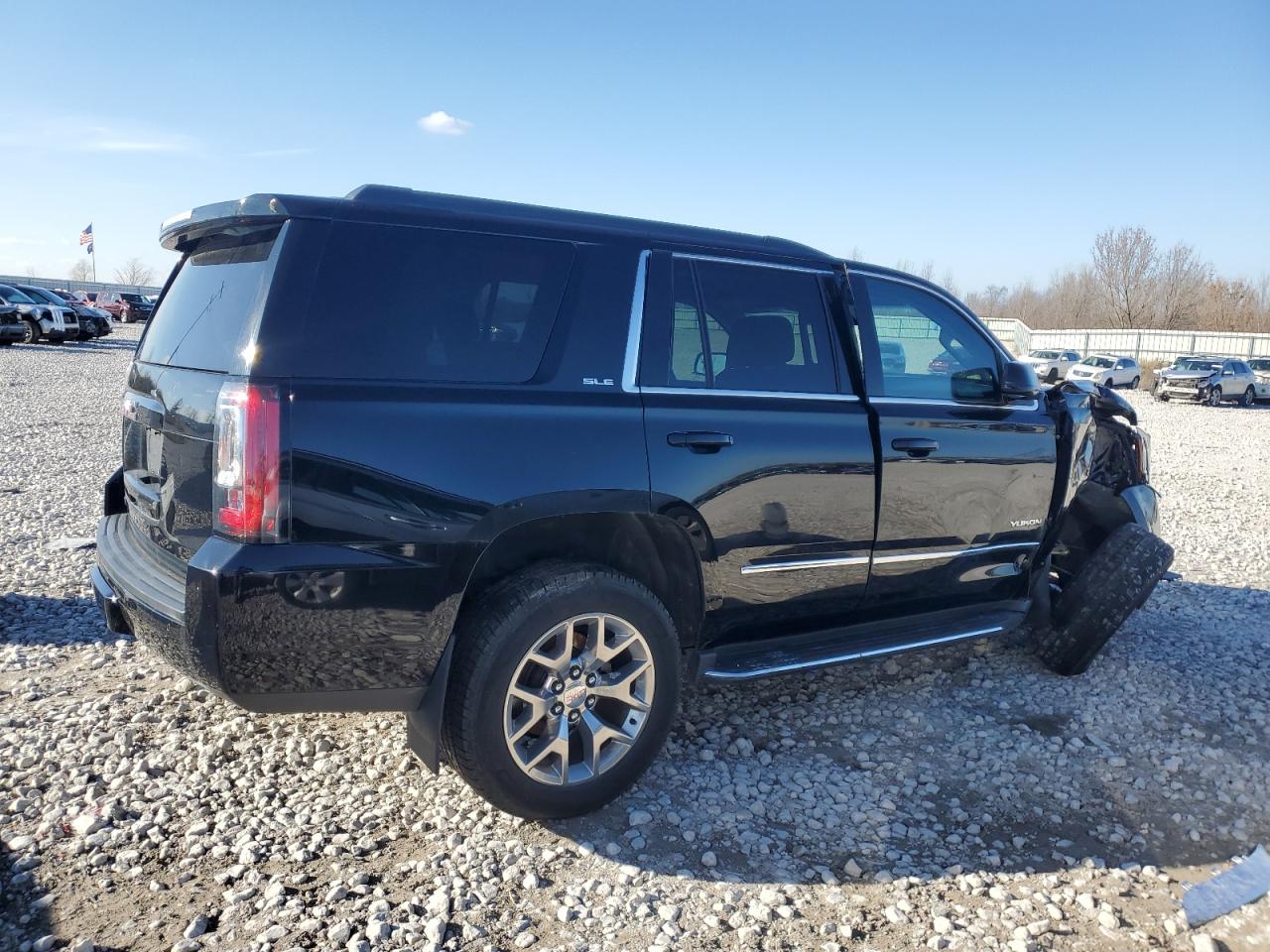 2015 GMC Yukon Sle black suv gas 1GKS2AKC1FR551224 photo #4