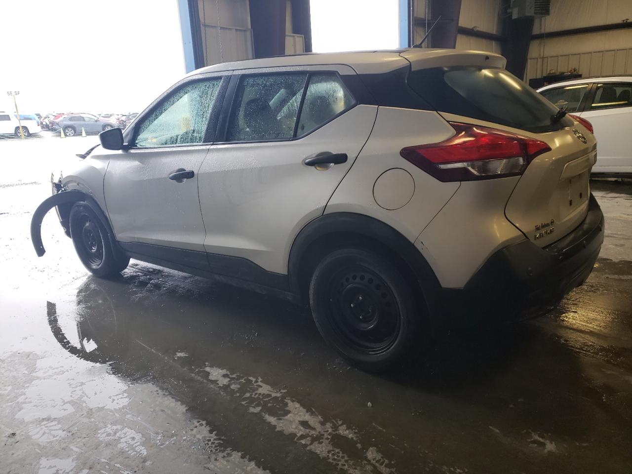 2020 Nissan Kicks - Image 2