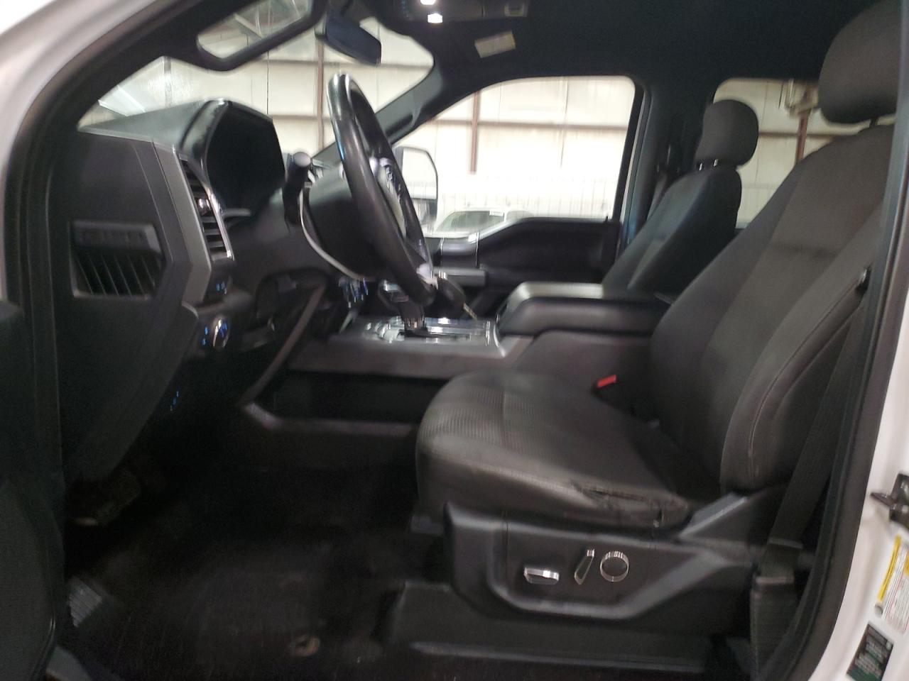 2016 Ford F-150 - Image 7
