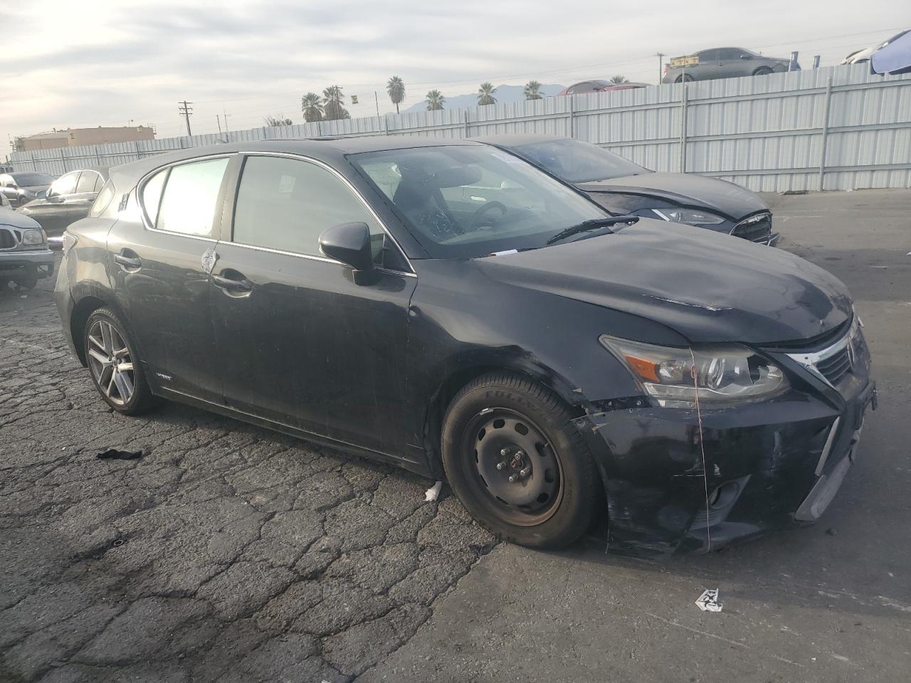 VIN JTHKD5BH9F2227597 2015 LEXUS CT 200 no.4