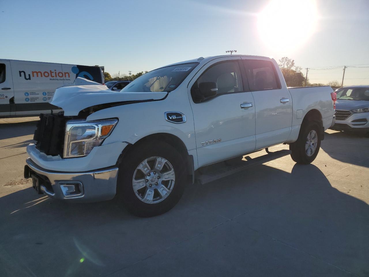 2017 Nissan Titan - Image 1